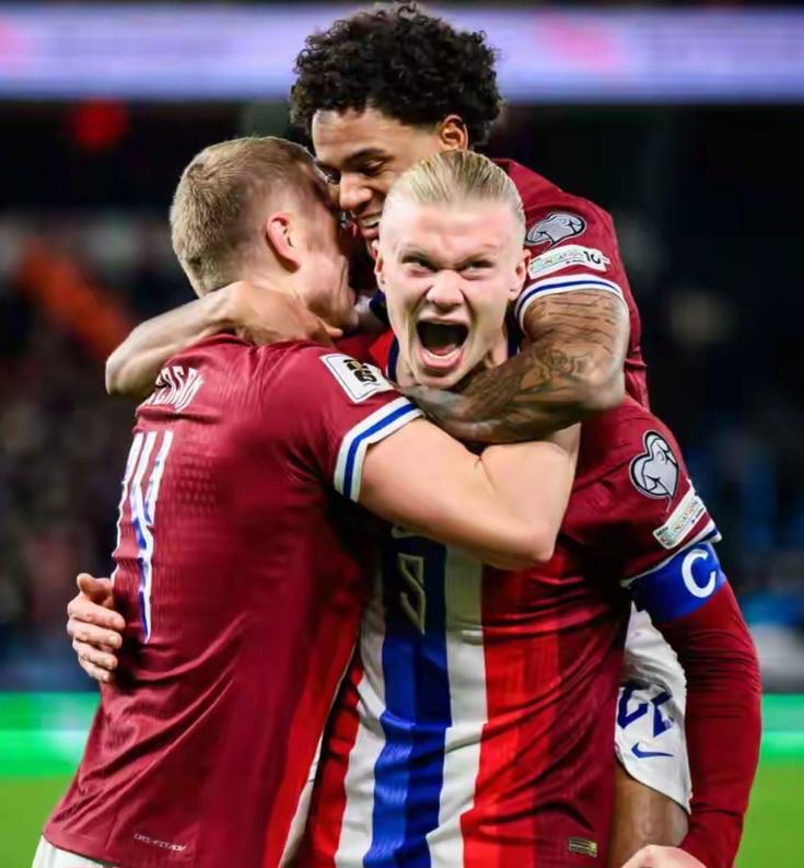 登贝莱获评《队报》25年体坛“王中王”，力压游泳世界冠军（登贝莱加冕《队报》25年体坛“王中王”，力压游泳世界冠军）